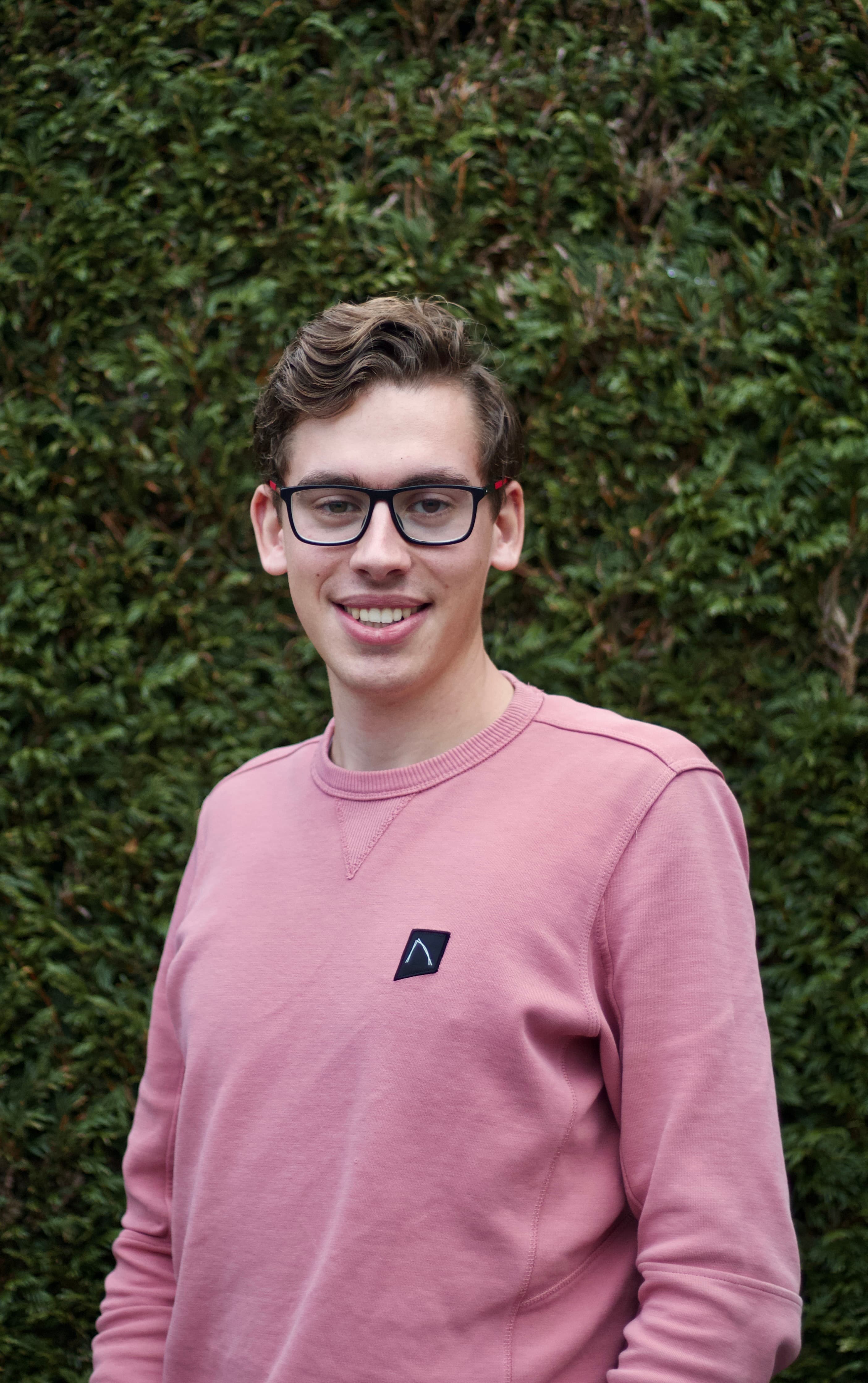 Portretfoto van Nathan de Graaf, Co-founder & Developer bij Mountain Software Solutions